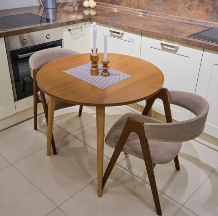 Кухонный стол круглый Шпон Ореха д. 90 см ЛДСП светлый орех в Салехарде - изображение 3