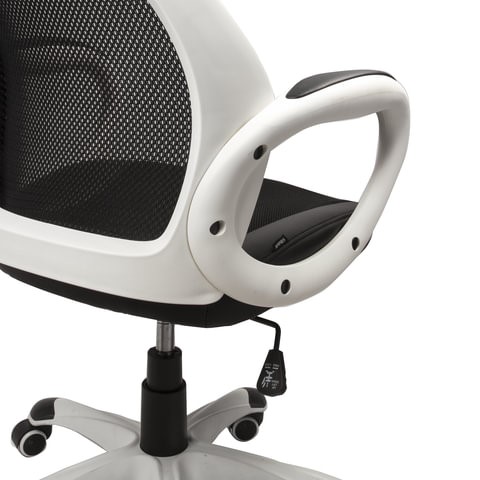 Офисное кресло Brabix Premium Genesis EX-517 (пластик белый, ткань/экокожа/сетка черная) 531573 в Салехарде - изображение 5