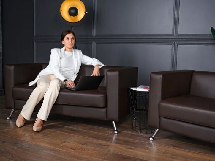 Комплект мебели Альбиони коричневый кожзам  диван 2Д + кресло в Салехарде - изображение 4