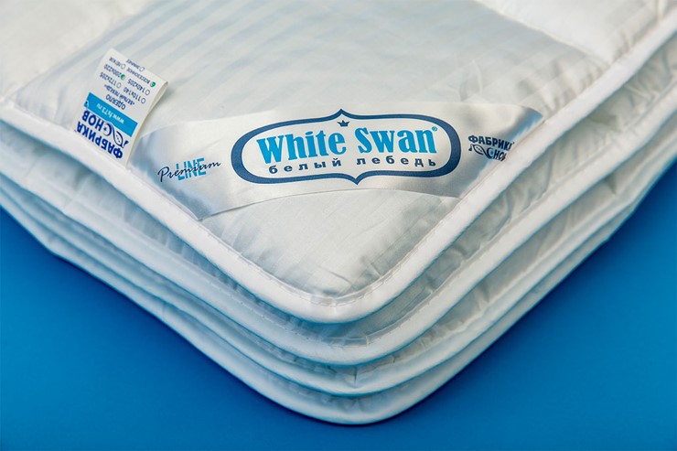 Одеяло всесезонное полутороспальное Белый лебедь в Лабытнанги - изображение 1