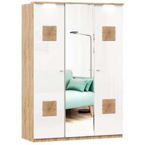 Шкаф 3-створчатый Фиджи с зеркалом и декоративными накладками, Дуб золотой/Белый в Губкинском